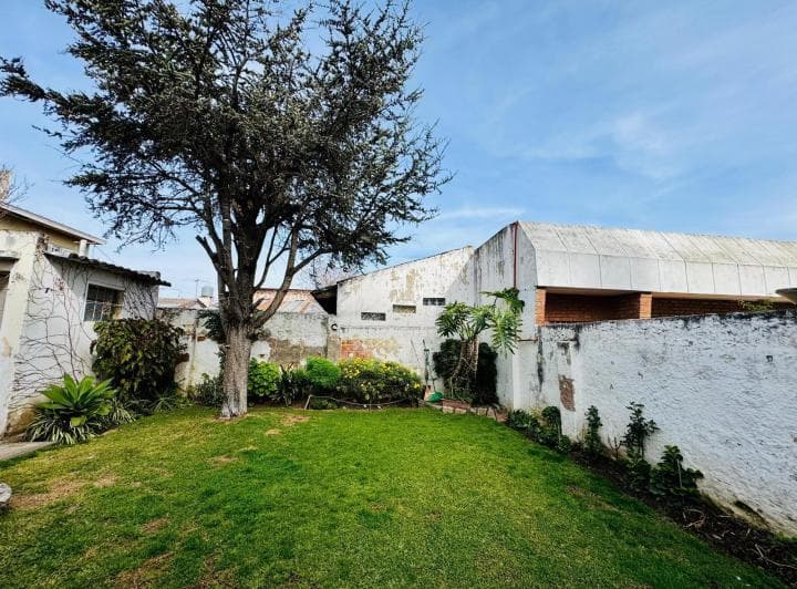 Casa en Venta 3 Ambientes Berazategui Centro Apta Profesional - 3