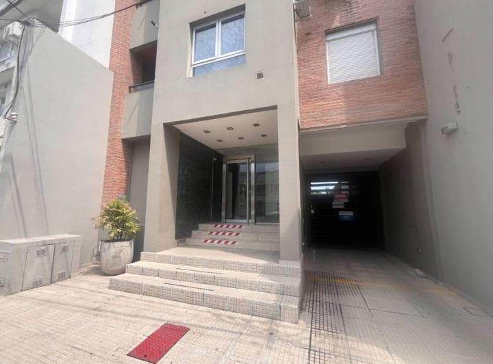 Cochera en Venta. Urquiza 28000 - 3