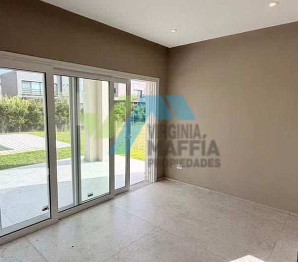 Casa en Venta en Araucarias, Puertos, Escobar - 5