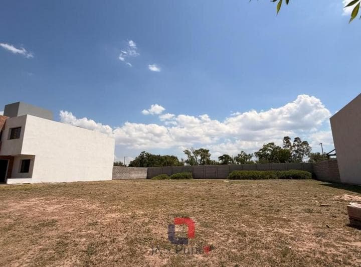 Lotes en Distrito Sur - 2