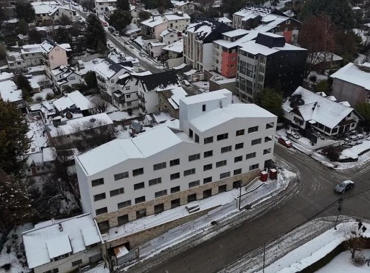 Zócalo Comercial Desde 90 m² Hasta 315 m² | Financiación Post Posesión - 4