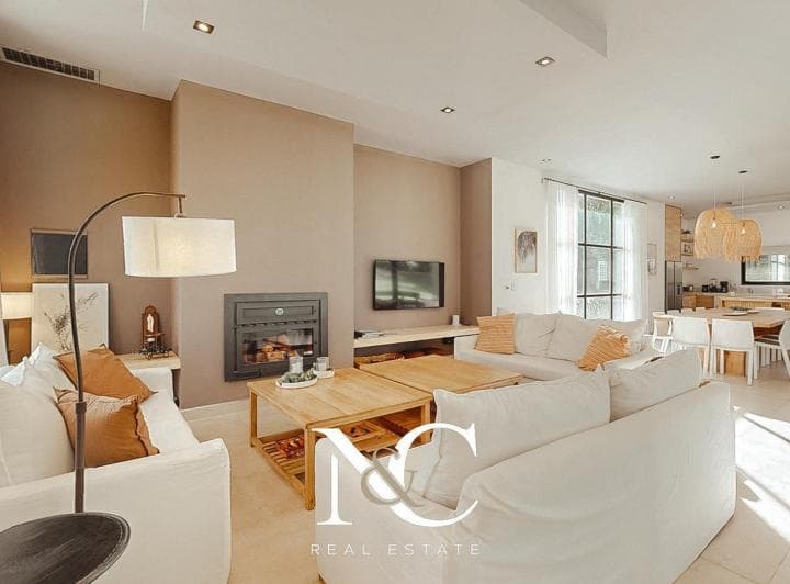 Casa en Venta en Costa Esmeralda Fondo Libre Al Bosque con Pinos y Cul de Sac - 5
