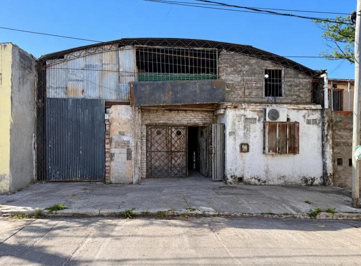 Gran Oportunidad - Venta Galpón 358 m² - S/ Julio A. Roca Al 700 Salida 2 Calles - B° Observatorio - 2
