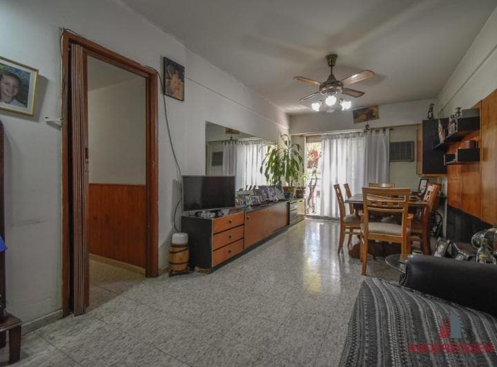 Departamento en Saavedra. Tres Dorm.. Muy Luminoso. - 2