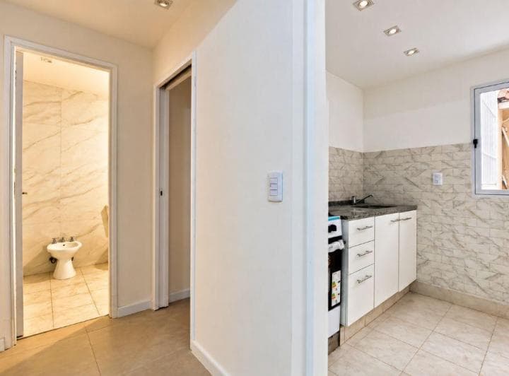 Departamento en Venta de 43 m² en San Cristóbal - 2 Amb. con Patio - Av San Juan 1800. - 5