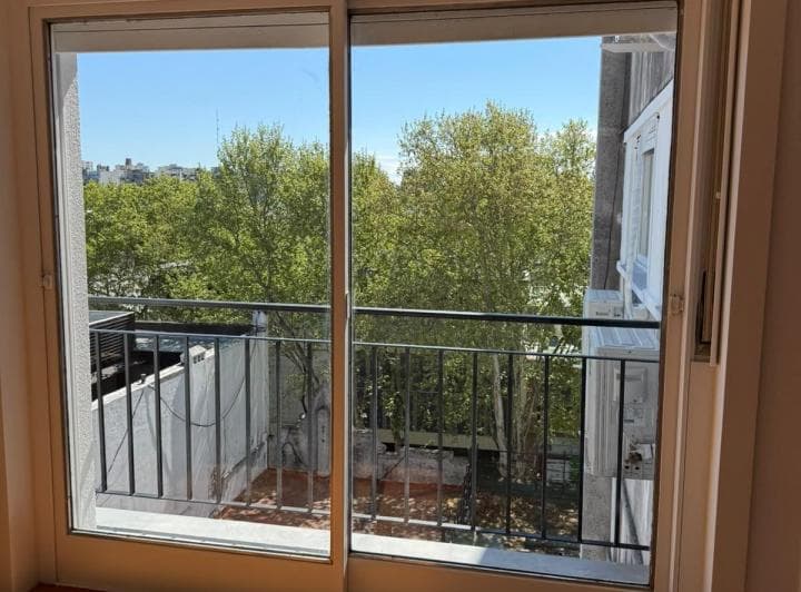 Semipiso de 3 Ambientes Reciclado con Balcón y Vista Abierta - Palermo Hollywood - 2