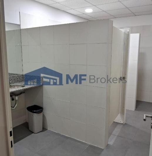 Excelente Nave con Sprinklers en Predio Cerrado Seguridad 24 Hs - 4