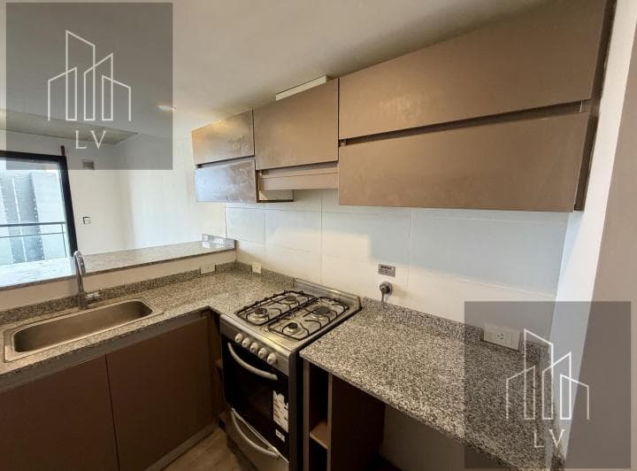 Departamento Monoambiente en Alquiler en Pleno Centro de Neuquén Capital - 3