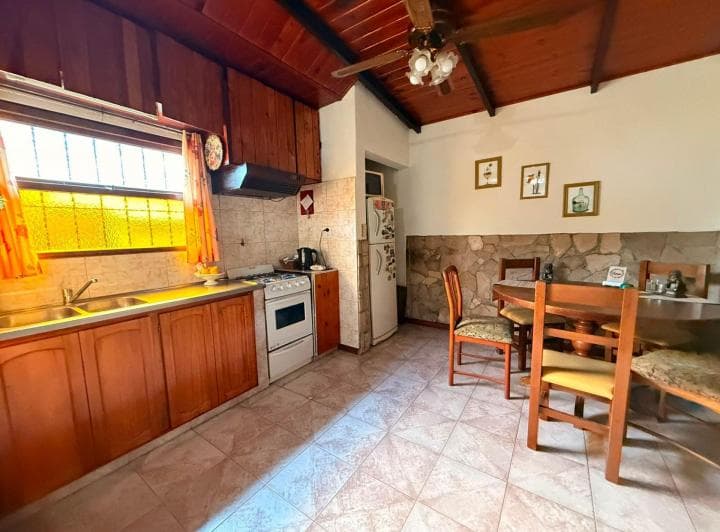 Venta en Block - Local + 2 PH en Las Avs - 4