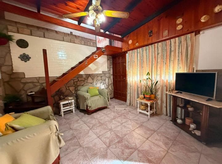 Venta en Block - Local + 2 PH en Las Avs - 3