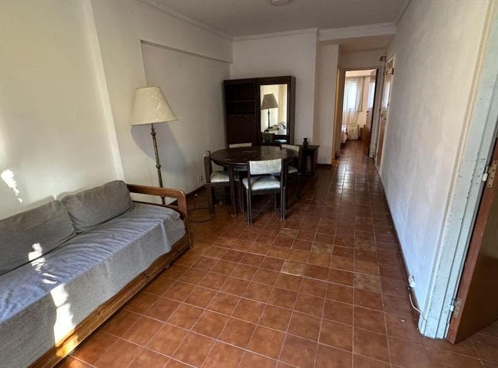 Venta Departamento 2 Amb. Frente C/balcón La Perla - 3