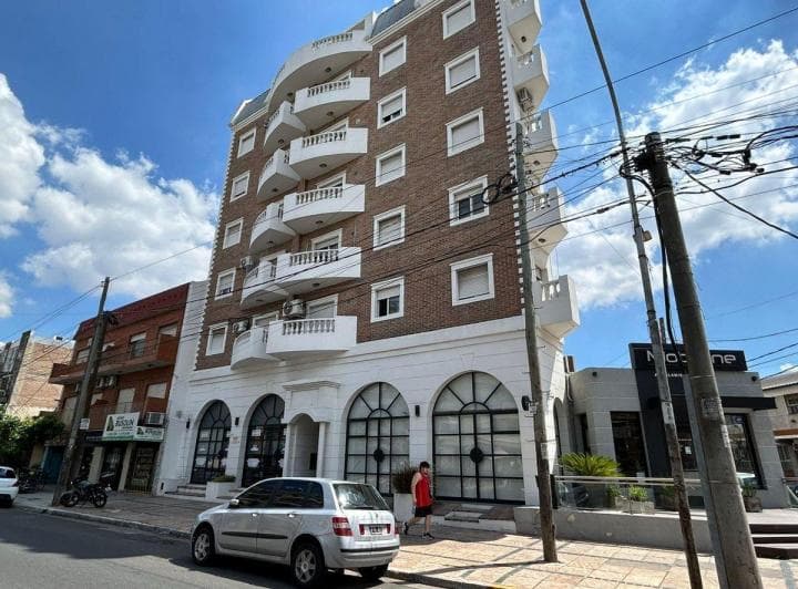 Venta Depto 3 Amb. con Balcón - Ramos Mejía - 5