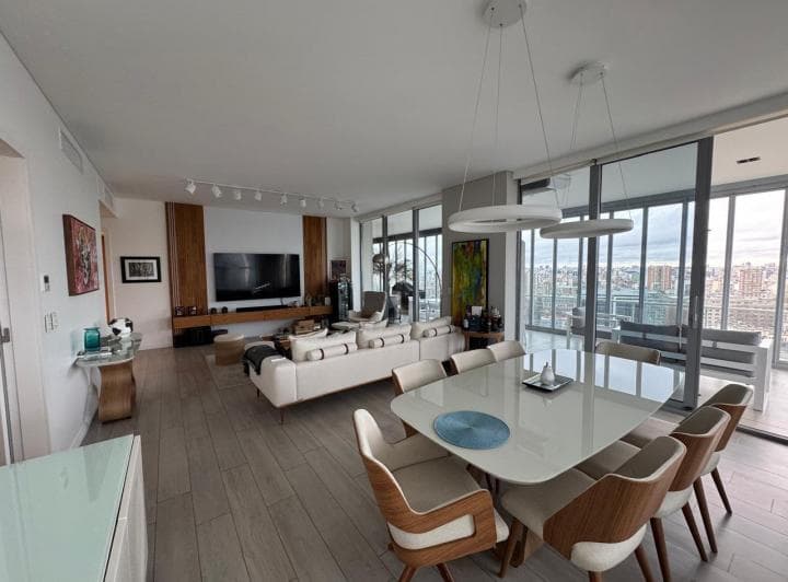 Sls Torre II 4 Ambientes Cochera y Baulera Piso Alto - Puerto Madero - 5