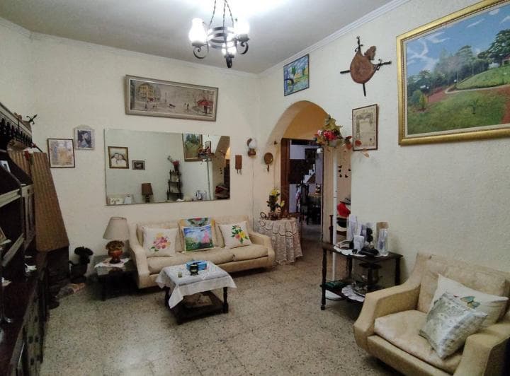 Casa en Venta Ballester Vs. Detinos - 3