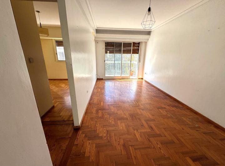 Venta Departamento 3 Ambientes en Villa Urquiza con Balcon - 2