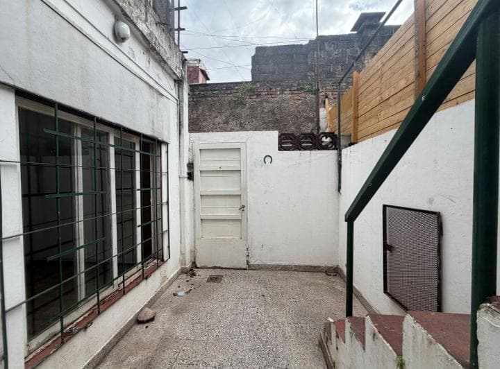 Oportunidad! Excelente PH con Terraza Propia y Parrilla! - 2