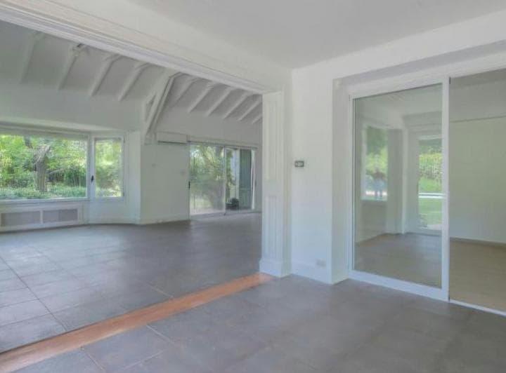 Venta Casa C/ Amplio Jardin B/santa Rita, S. Isidr0 - 5
