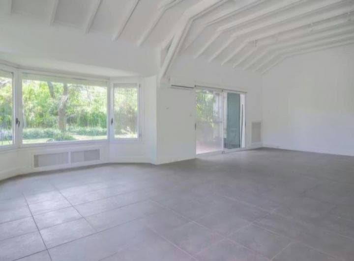 Venta Casa C/ Amplio Jardin B/santa Rita, S. Isidr0 - 4