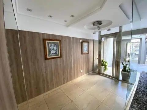 Departamento de 2 Ambientes en Venta en Moron - 3