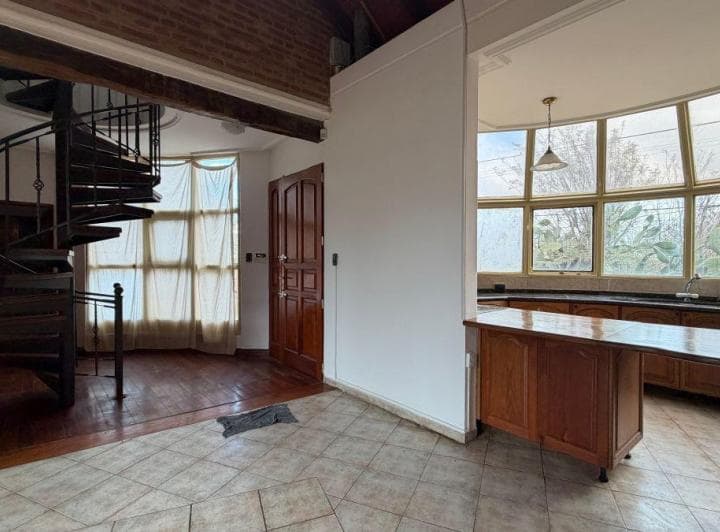 Alquilo Imponente Casa 3 Dorm. 3 Baños. Patio. Pileta. Quincho. Cochera Doble – Mendiolaza - 5