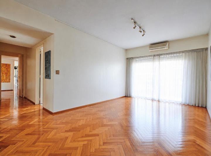 Venta Departamento 4 Ambientes con Balcón Corrido - Palermo Chico - 2
