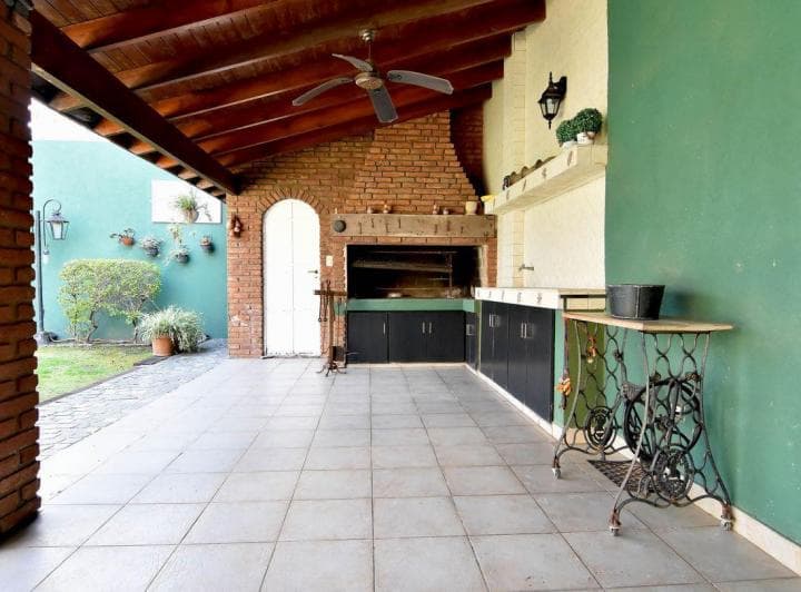 Venta Ituzaingo Casa 4 Ambientes Parque Pileta Suite - 5
