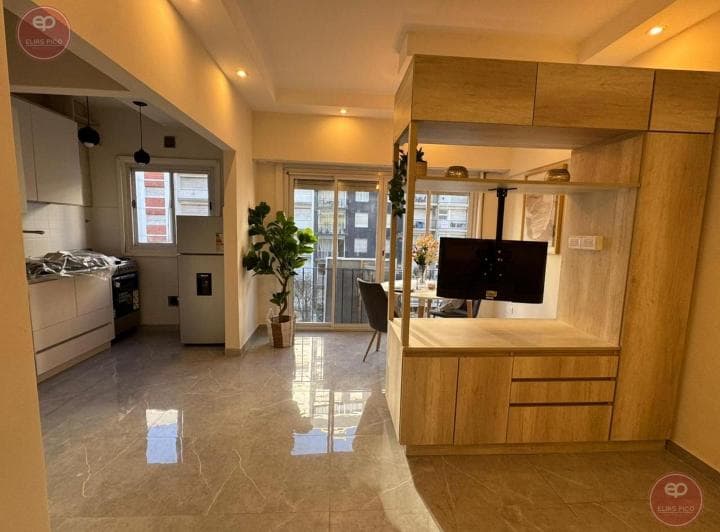 Departamento 1 Amb. a La Calle C/balcón Francés, Reciclado, Amoblado, Plaza Colón, Mar del Plata - 2