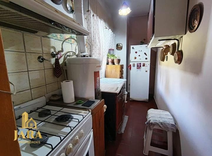 Venta PH 2 Ambientes Bernal - 2