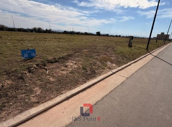Lote en Campos de Manantiales - 5