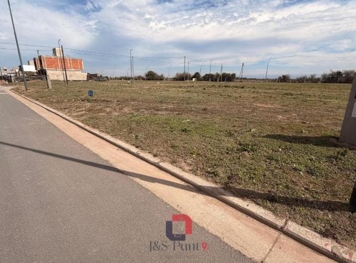 Lote en Campos de Manantiales - 4