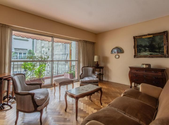 Venta • Recoleta • 4 Ambientes • 2 Cocheras Fijas - 2