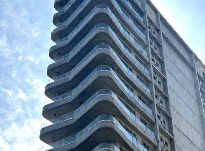 Venta Departamento en Vicente López - 3 Ambientes con Balcón y Amenities - 2
