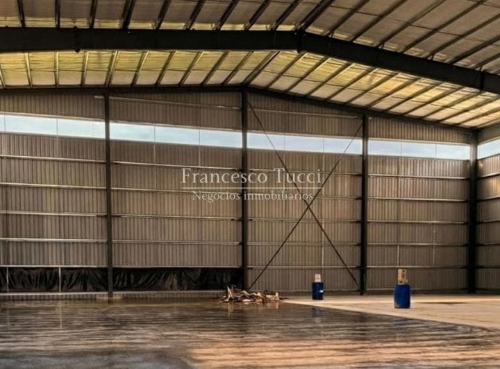 Galpón Nave Industrial en Alquiler y Venta en Moreno - 3
