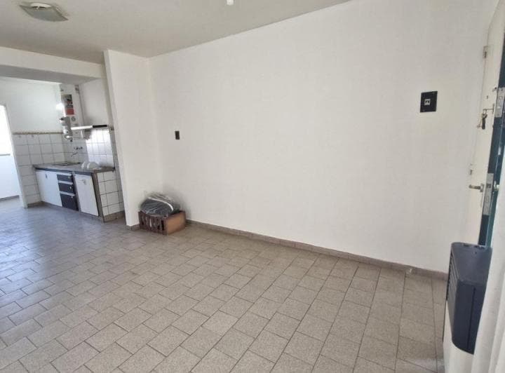Venta - Dpto. 3 Dorm. Remodelado - Barrio 1200 Viviendas - Cipolletti - 4