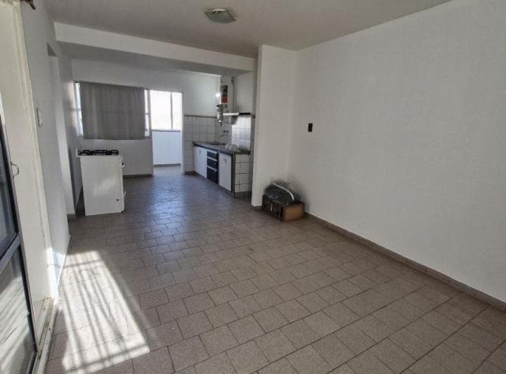 Venta - Dpto. 3 Dorm. Remodelado - Barrio 1200 Viviendas - Cipolletti - 5