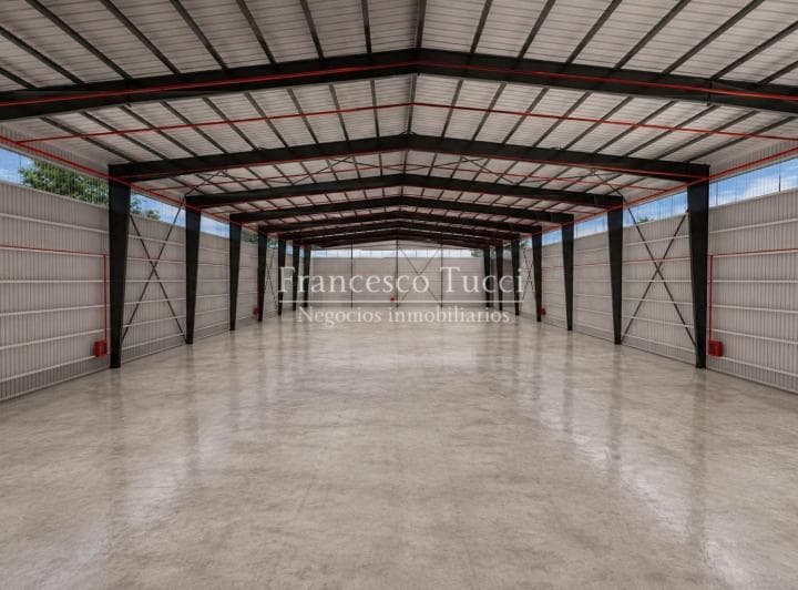 Galpón Nave Industrial en Alquiler y Venta en Moreno - 3