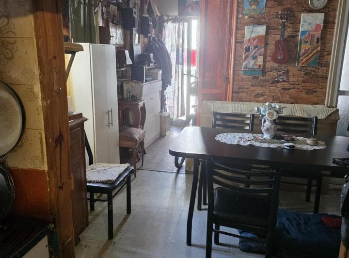 Departamento Al Frente. Balcon. Aldrey - 2