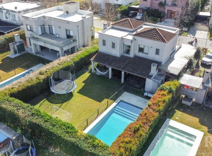 Casa en Venta en La Comarca - Lote Interno - 2