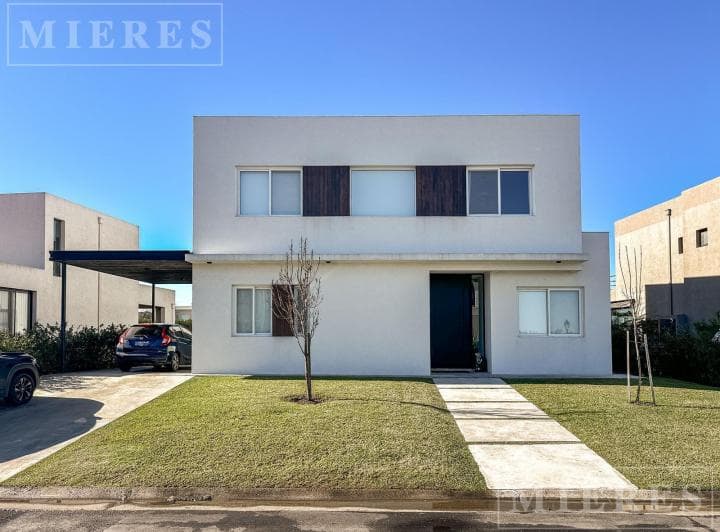 Casa a La Venta en Barrio San Rafael, Villanueva - 3