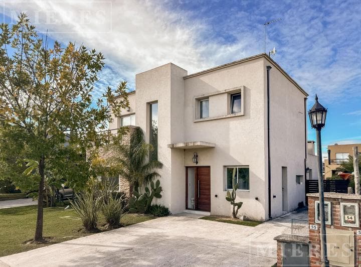 Casa en Venta en Vila Marina I, Villanueva - 3