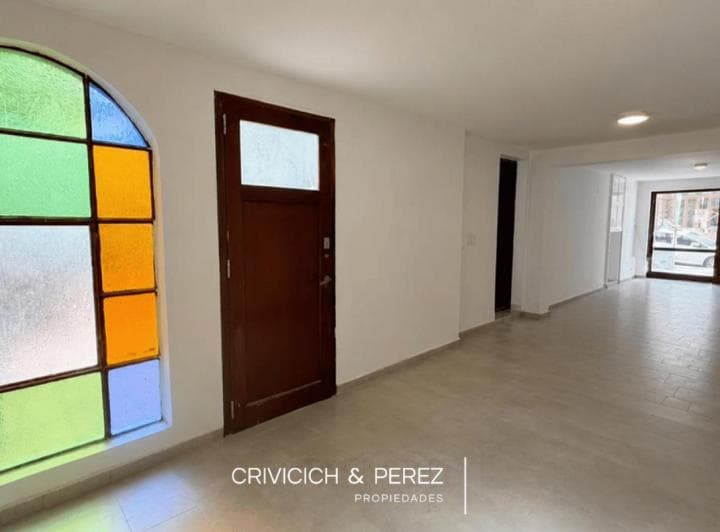 Local Comercial Zona Guemes - 4