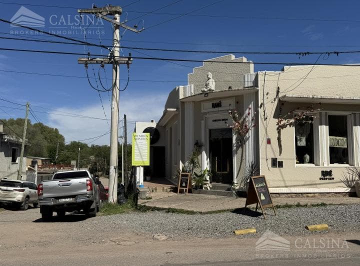 Local en Alquiler Villa Allende - 2