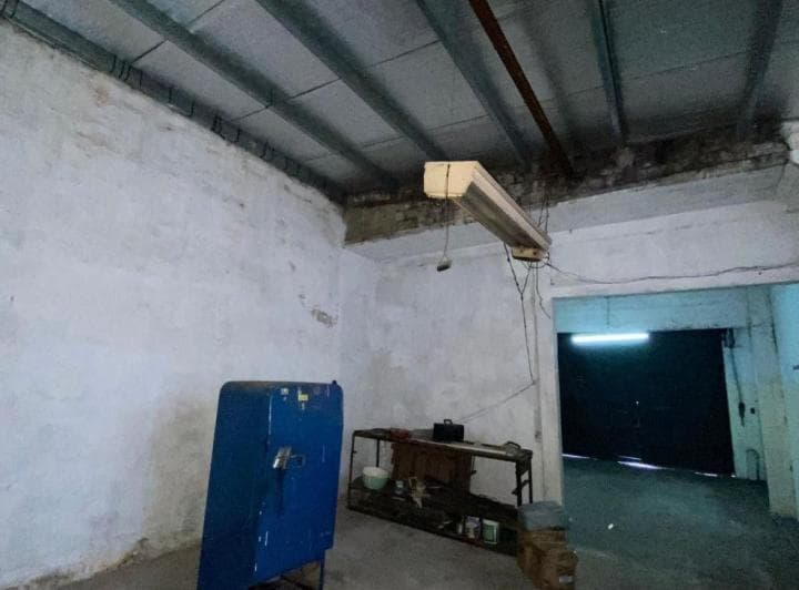 *lote de 8,66 X 50 * 2 Locales Al Frente con Depósito, Baño y Acceso a Terraza y Casa PH Al Fondo - 2
