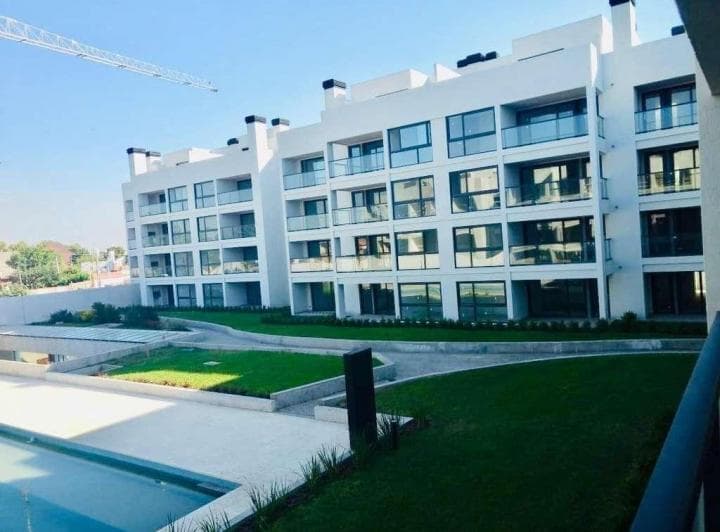 *excelente Depto. 3 Amb. en 1º Piso con Balcón Al Frente *ideal Inversor: Se Encuentra Actualmente - 2