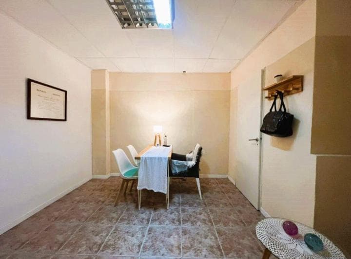 *oficina 2 Amb. C/cocina y Baño - 2