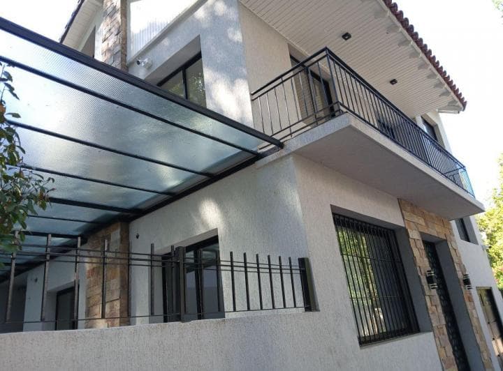 Casa en Venta - Tu Nuevo Refugio en Martínez - 5