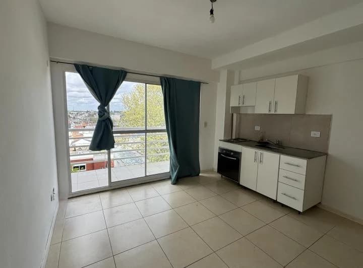 Alquiler Departamento en Flores - 2