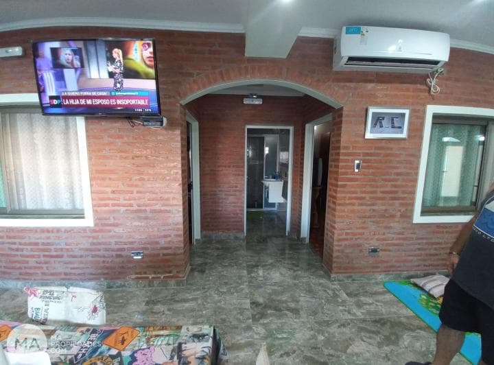 Venta | Casa Al Frente de 3 Dorm. - Río Cuarto 600 - Roldán - 2
