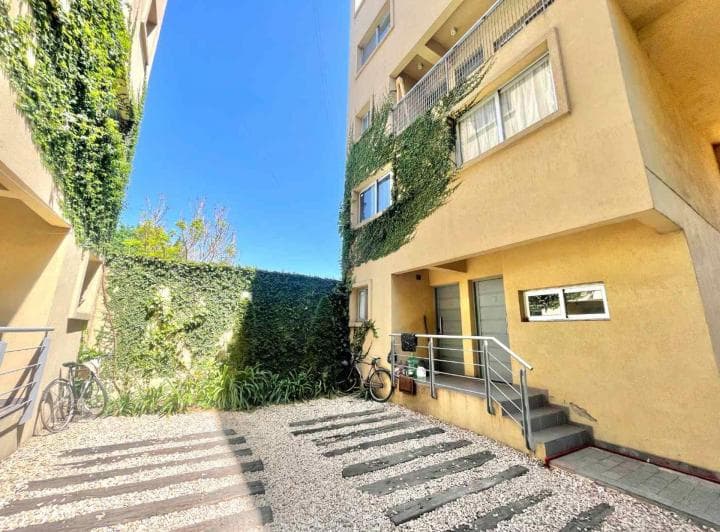 Venta Duplex Planta Baja Moreno 3 Amb Patio - 2