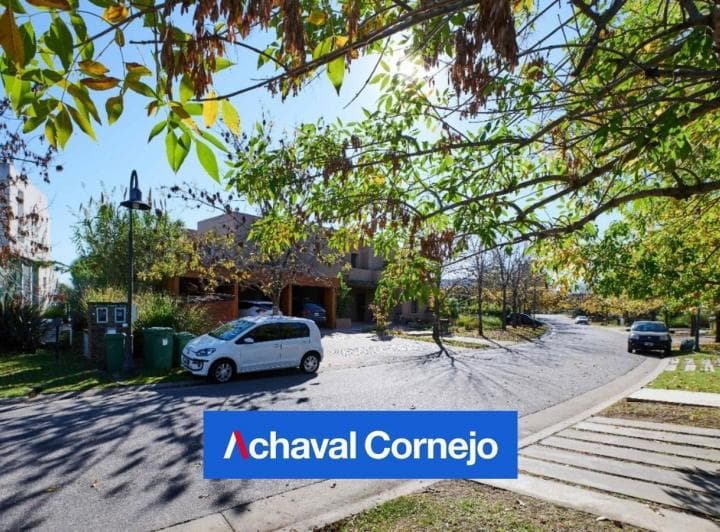 Terreno Al Agua en Venta - Barrio Silvestre - Nordelta - 2